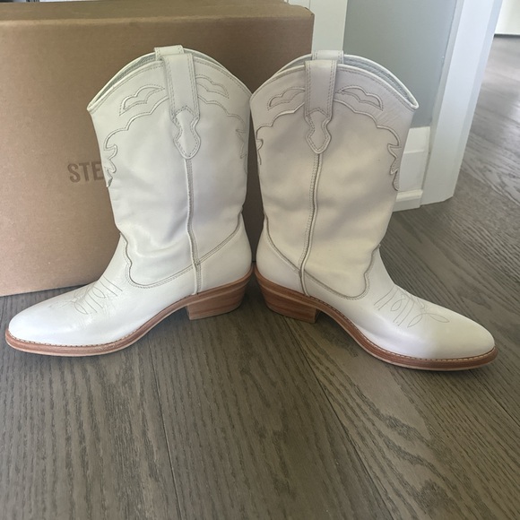 Steve Madden Hayward white leather cowboy boots size 9 - Picture 2 of 4